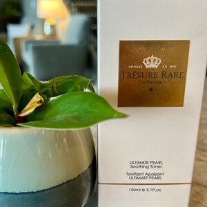 Trésure Rare Ultimate Pearl Luxury Soothing Toner 150 ml NEW Sealed